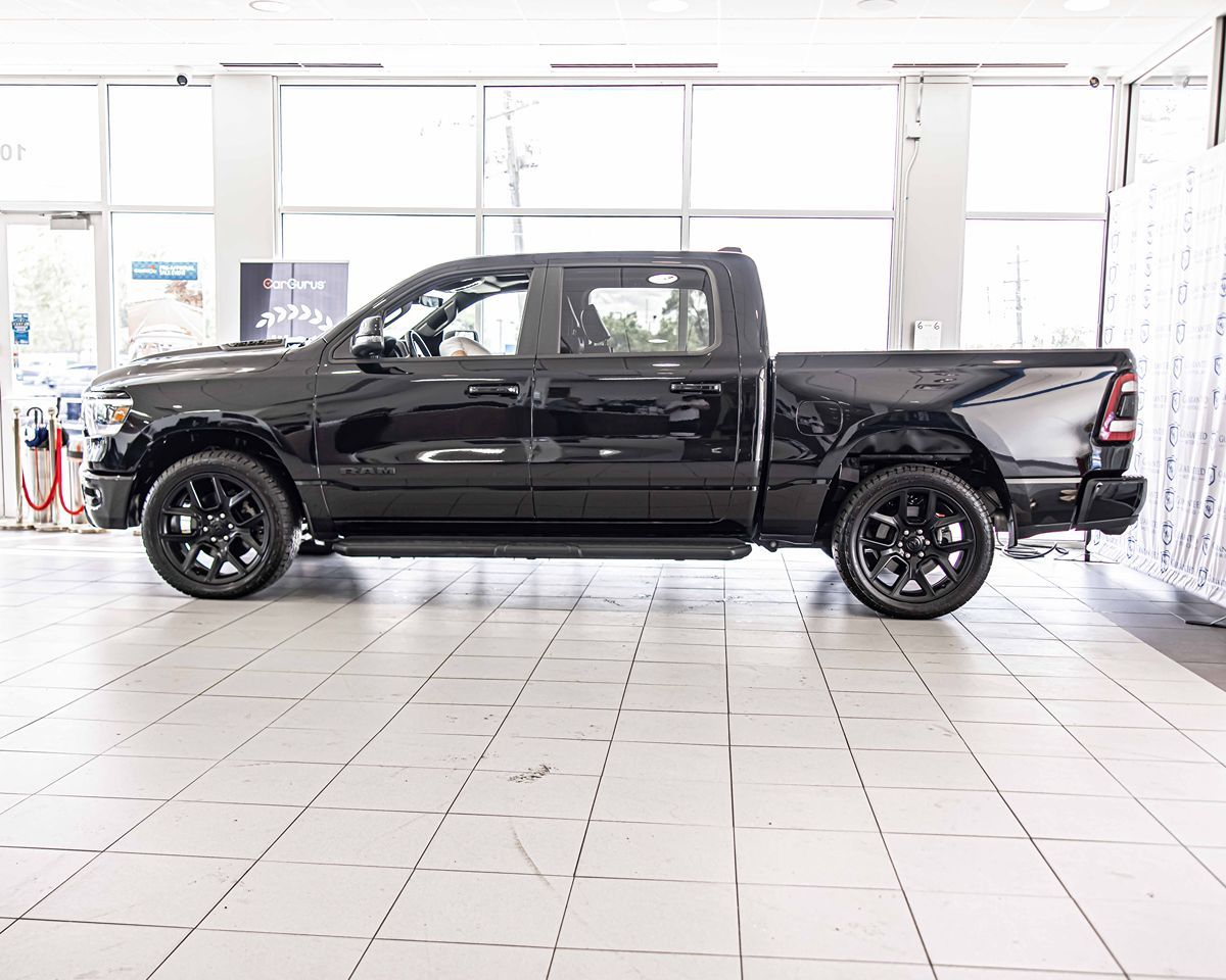2023 Ram 1500 Laramie photo 7