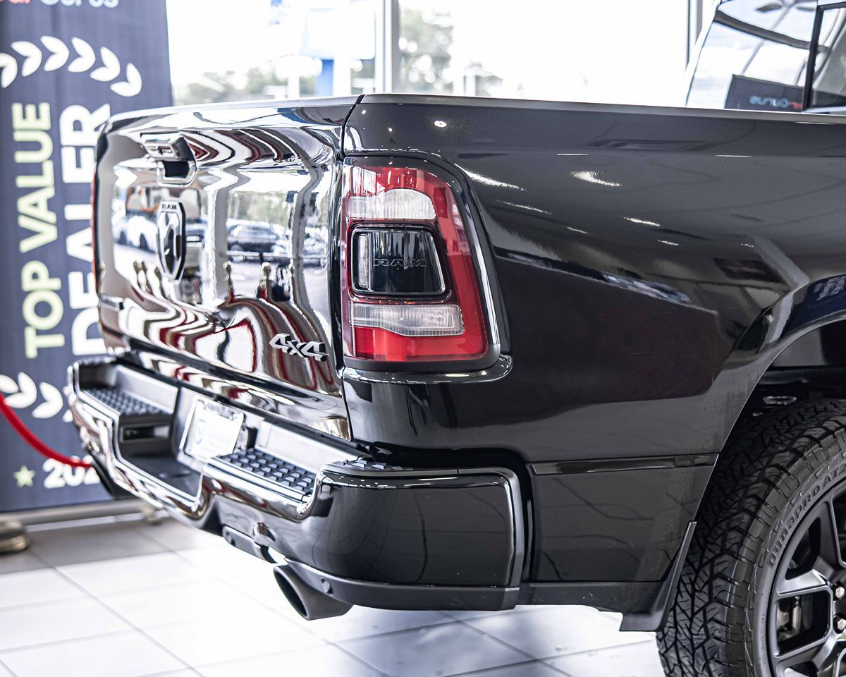 2023 Ram 1500 Laramie photo 13