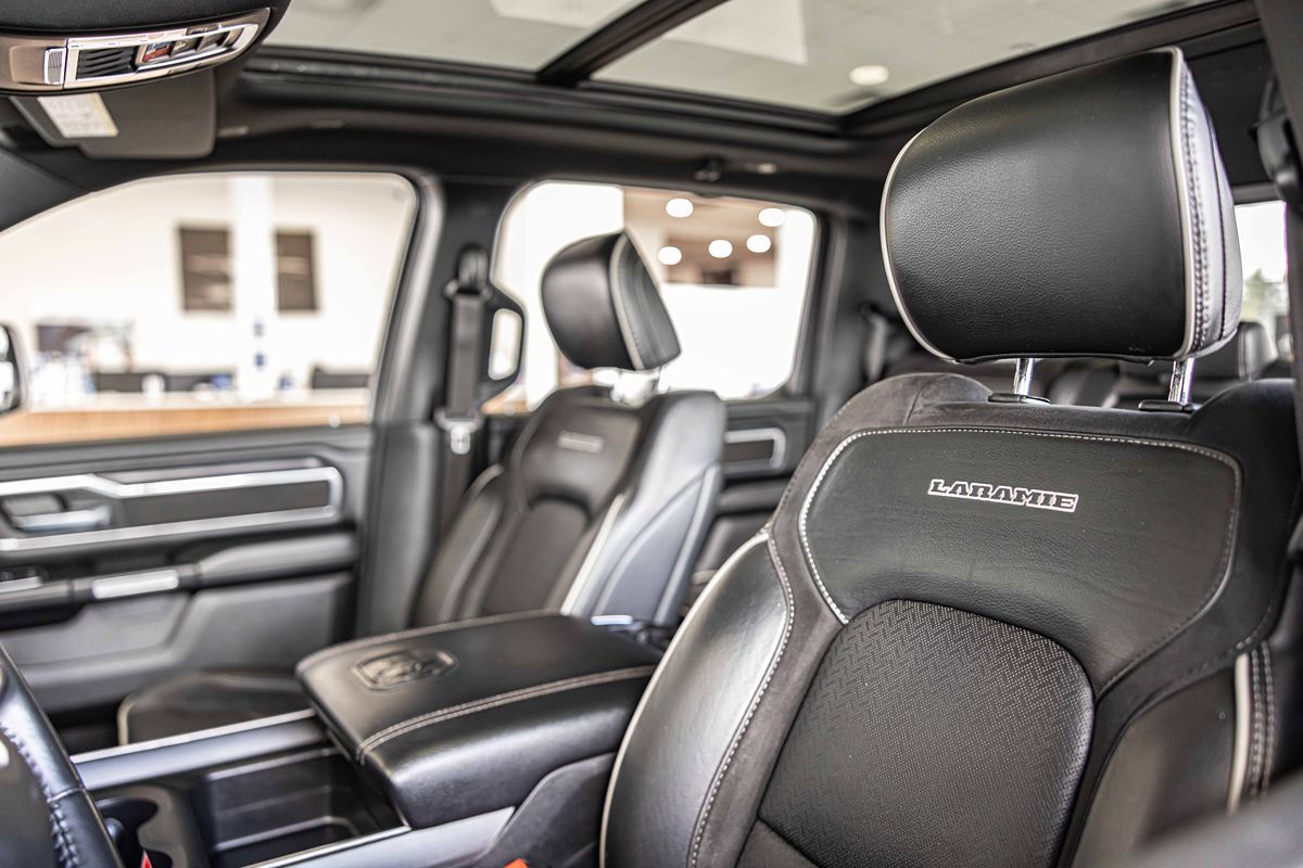 2023 Ram 1500 Laramie photo 17