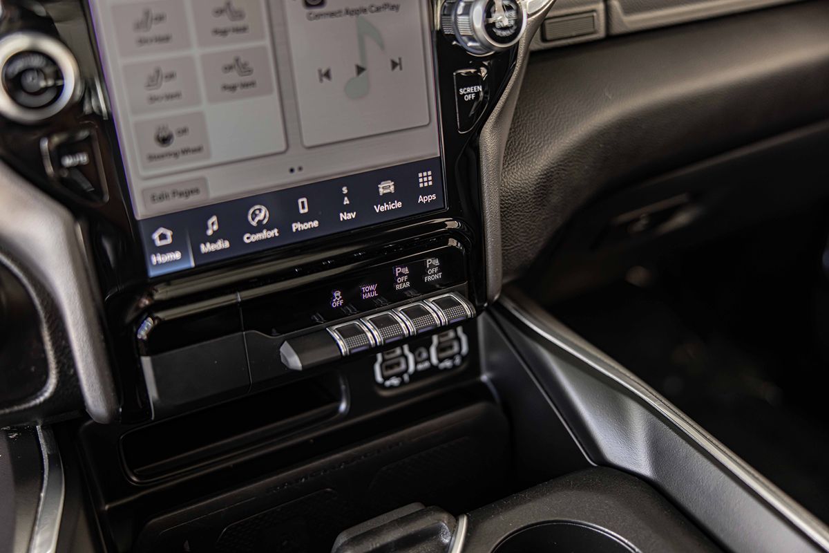 2023 Ram 1500 Laramie photo 29