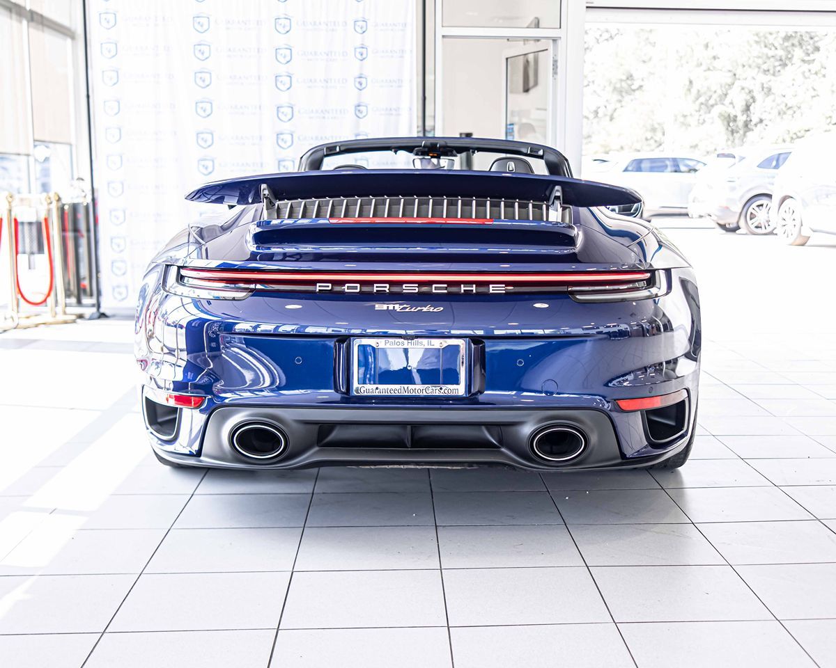2024 PORSCHE 911 - Image 16