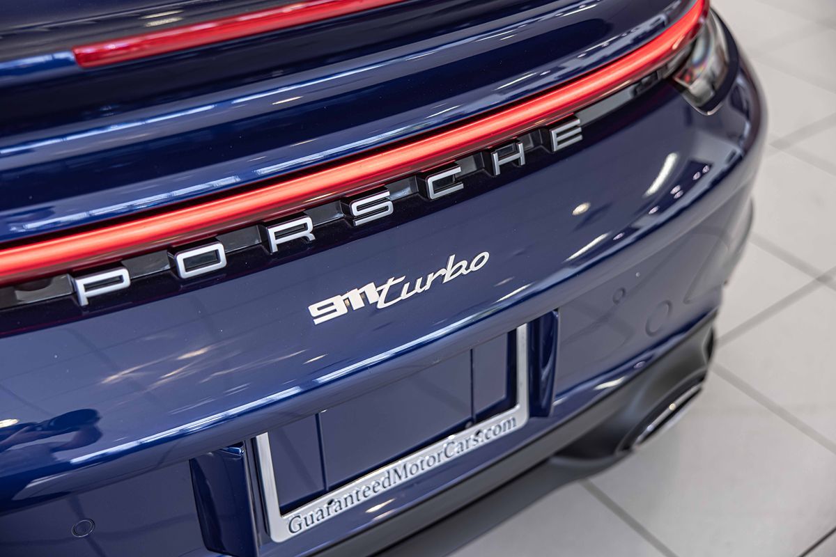 2024 PORSCHE 911 - Image 18