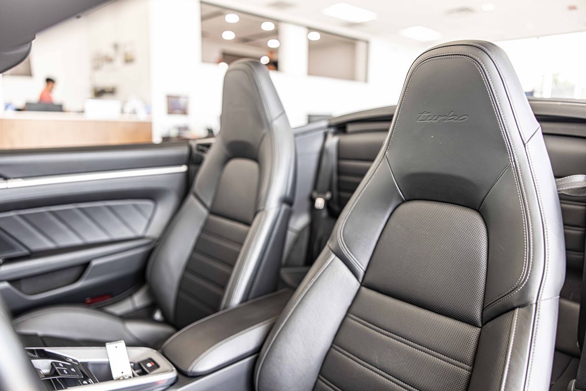 2024 PORSCHE 911 - Image 19