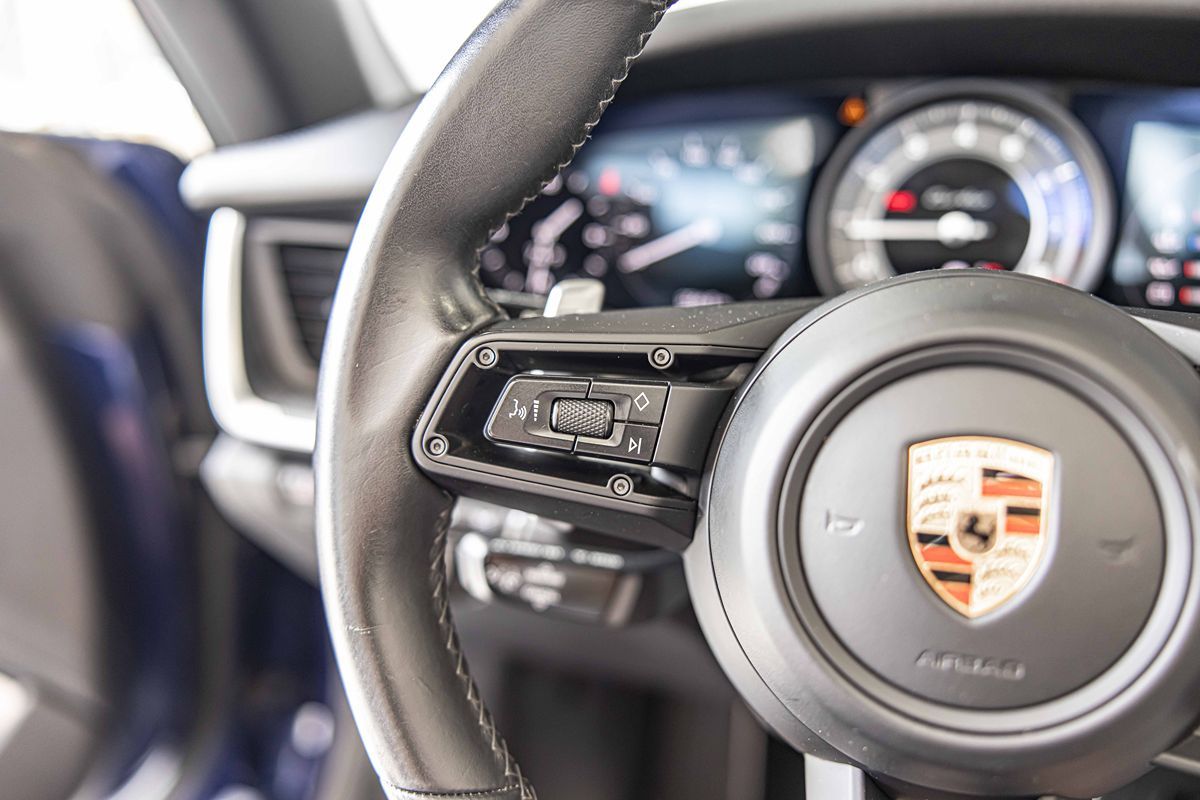 2024 PORSCHE 911 - Image 27