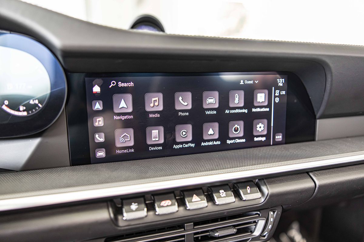 2024 PORSCHE 911 - Image 30