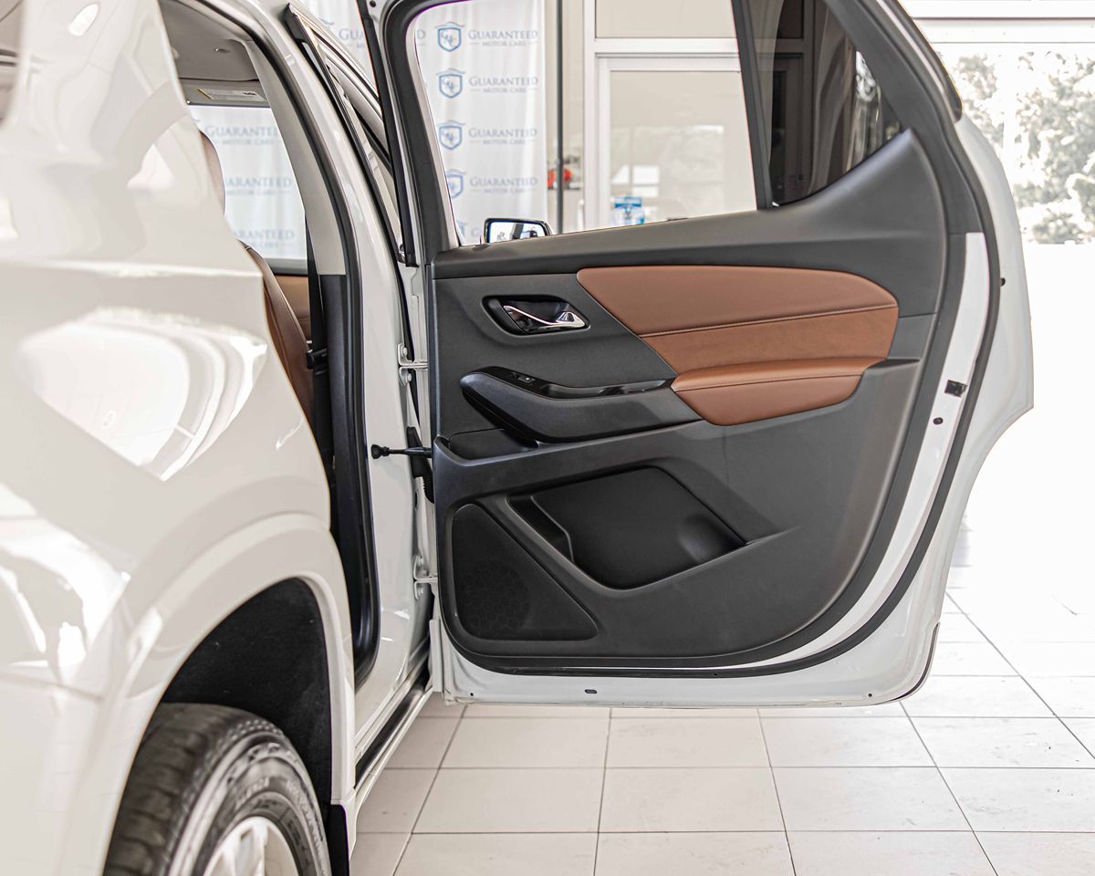 2020 Chevrolet Traverse High Country photo 34