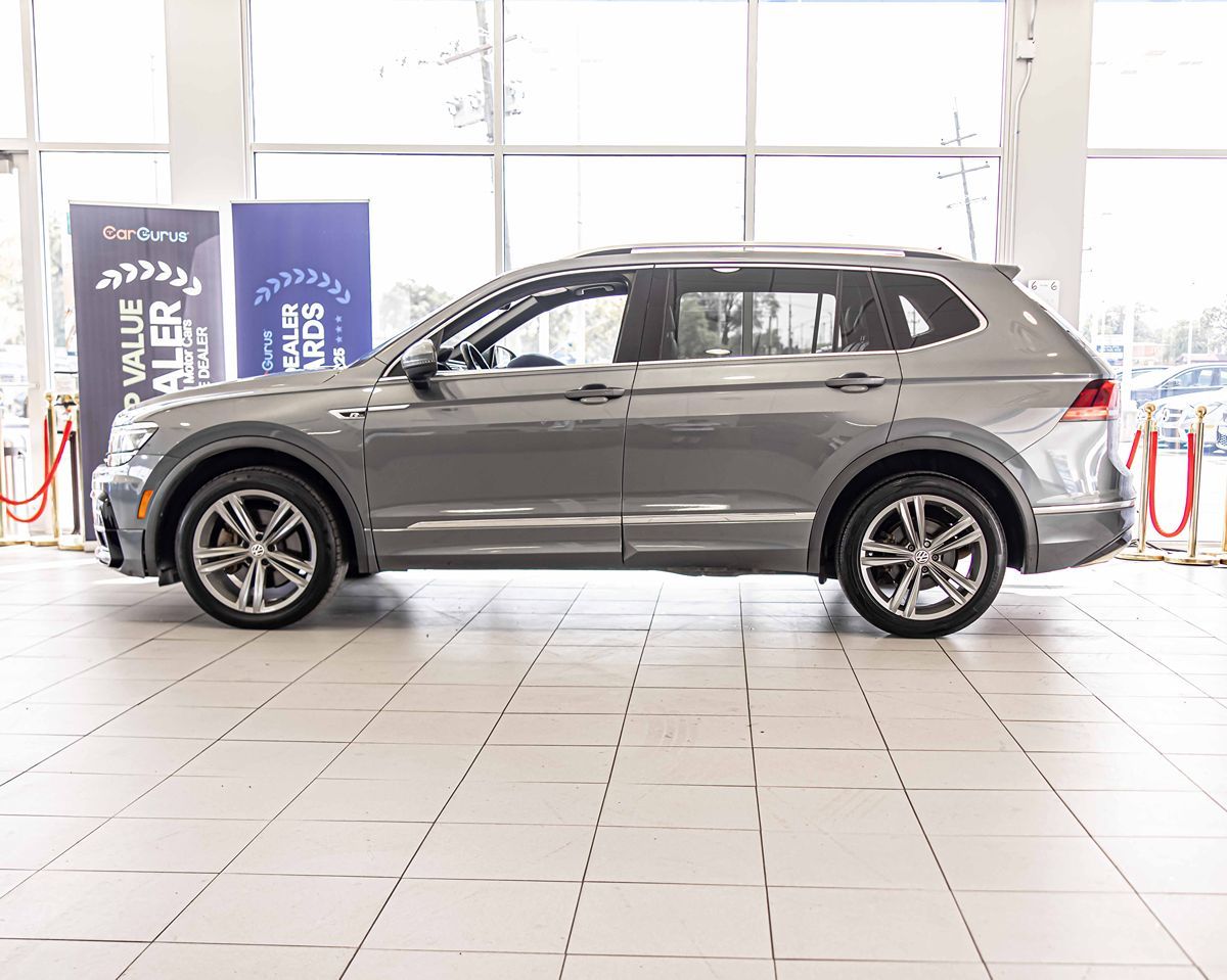 2019 Volkswagen Tiguan SEL Premium photo 6