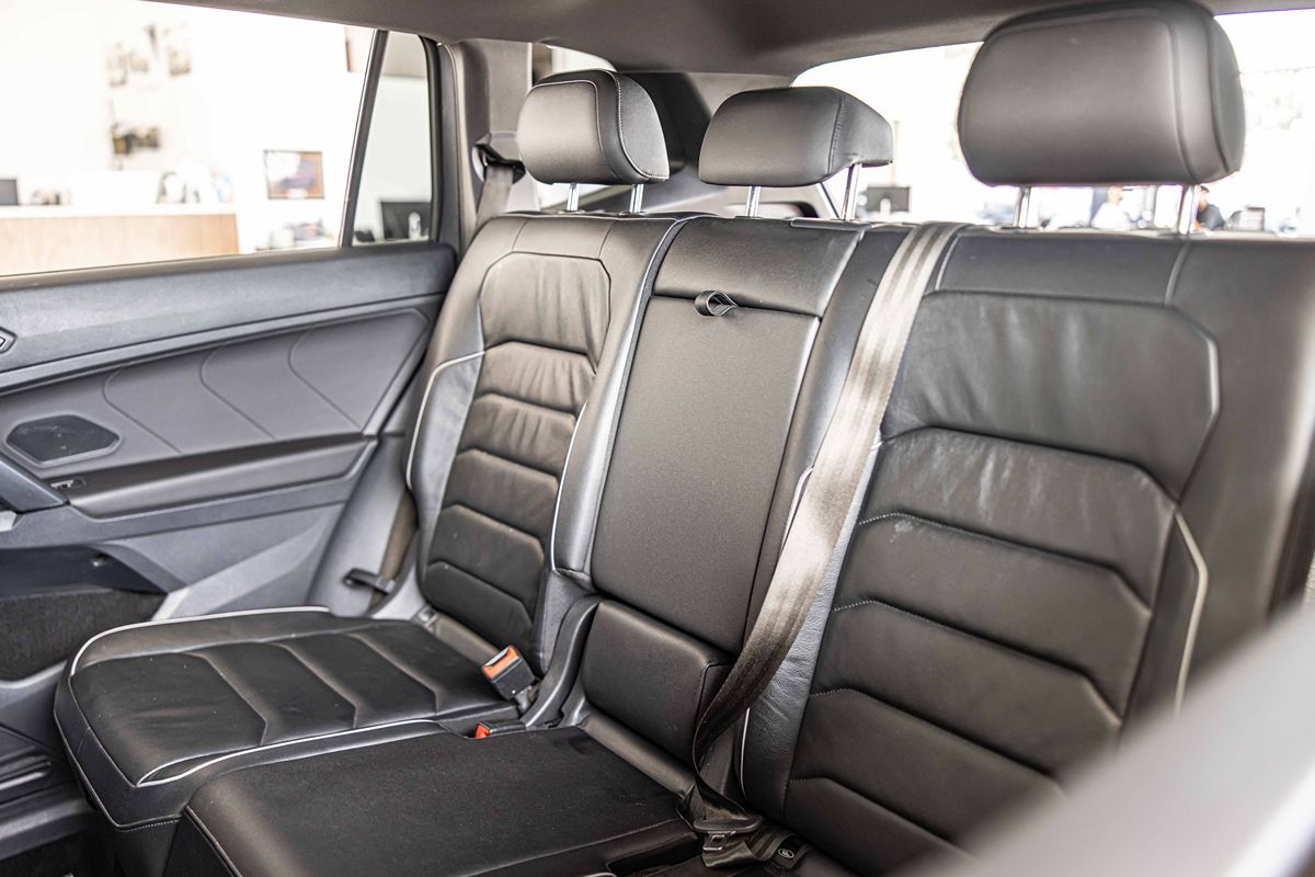 2019 Volkswagen Tiguan SEL Premium photo 27