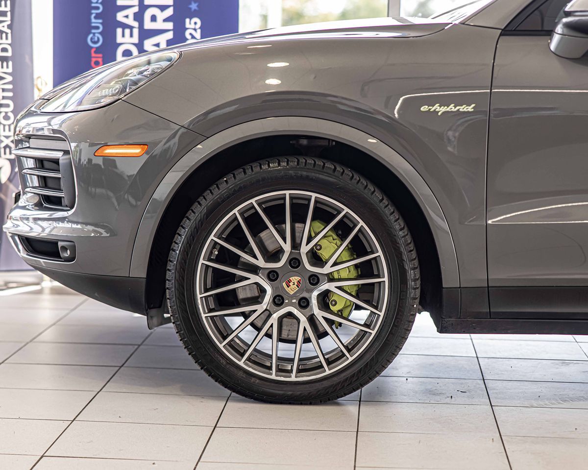 2021 Porsche Cayenne E-Hybrid Base photo 8