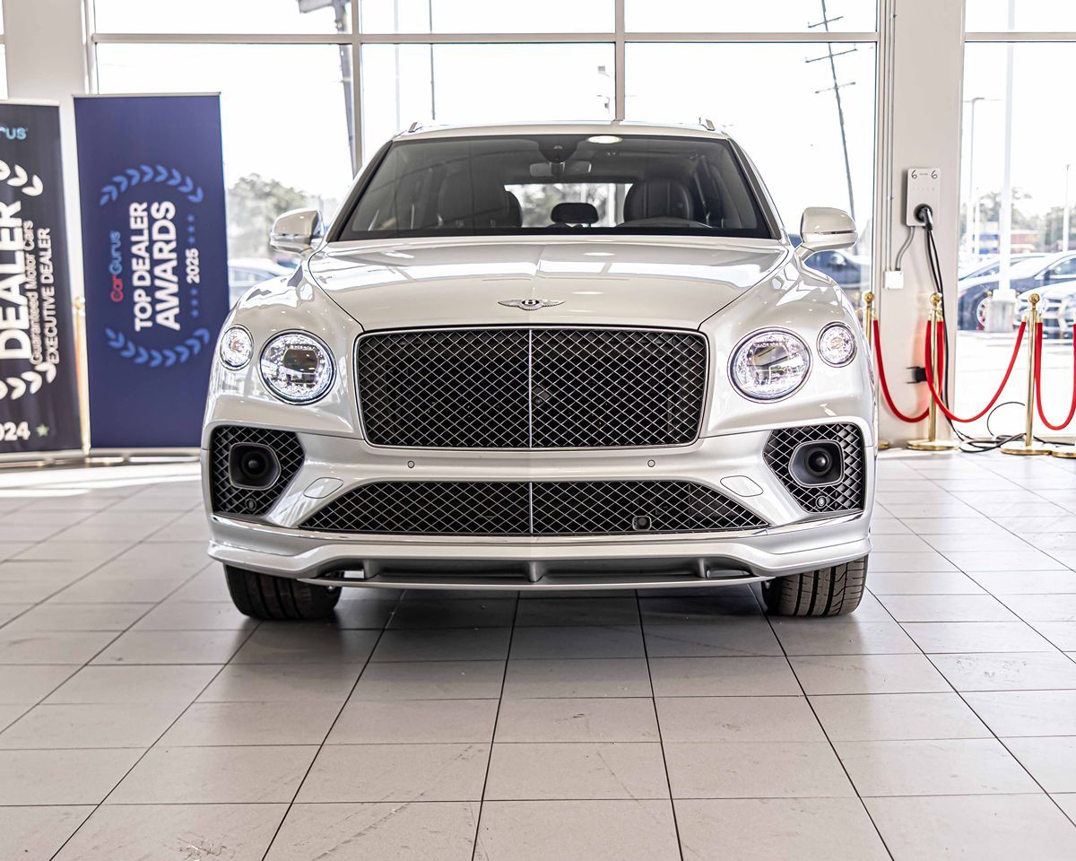 2021 Bentley Bentayga Speed photo 2