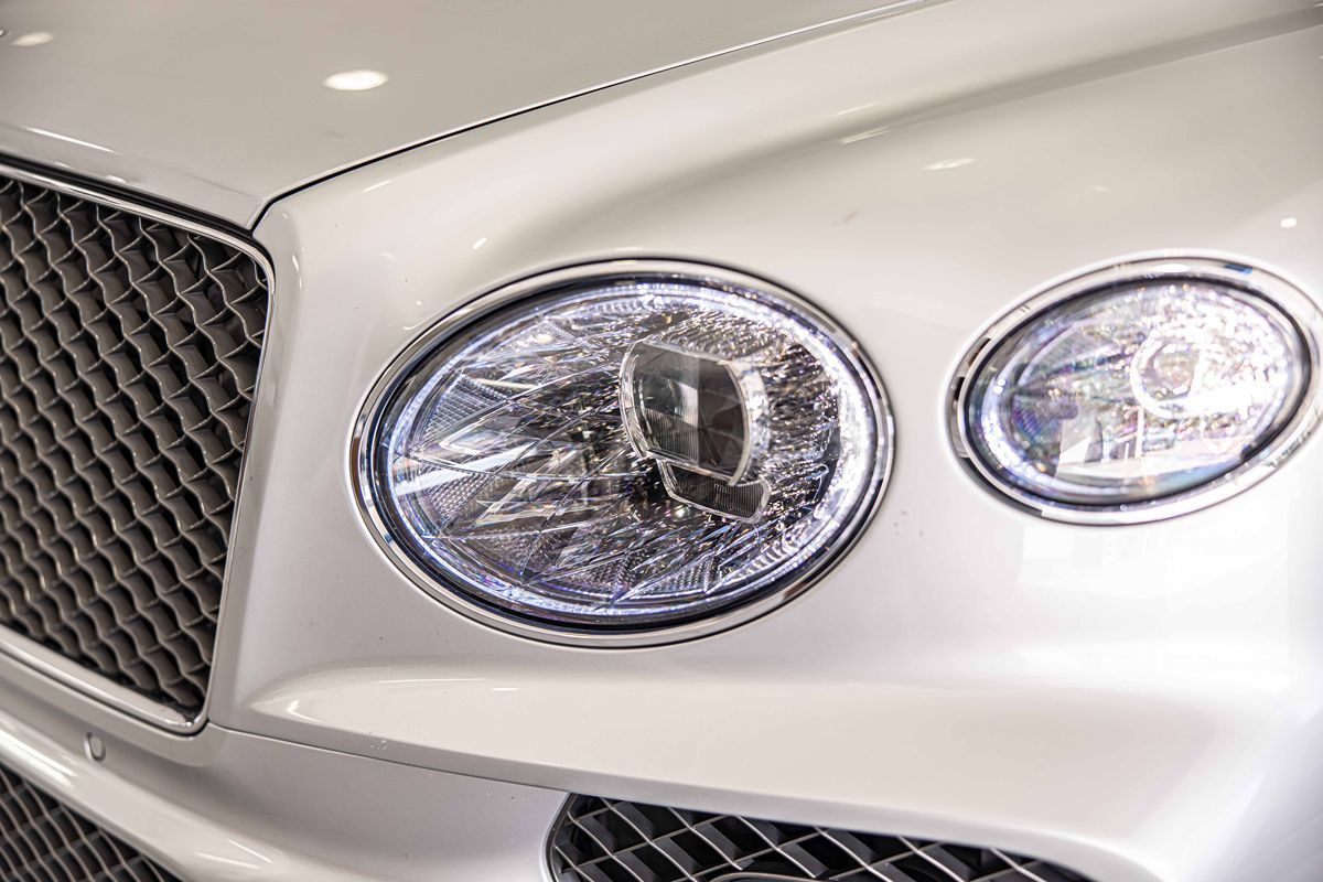 2021 Bentley Bentayga Speed photo 5