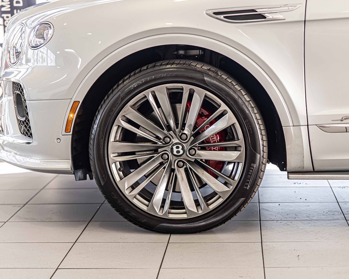 2021 Bentley Bentayga Speed photo 9