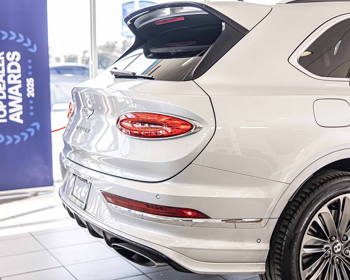 2021 Bentley Bentayga Speed photo 13