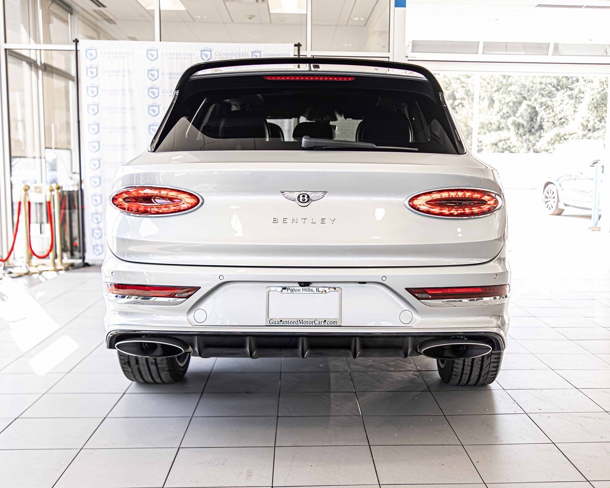 2021 Bentley Bentayga Speed photo 14