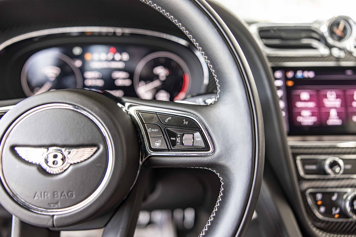 2021 Bentley Bentayga Speed photo 26