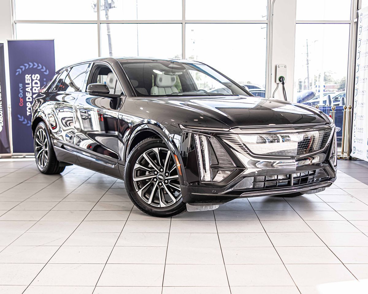2024 Cadillac Lyriq Sport photo 5