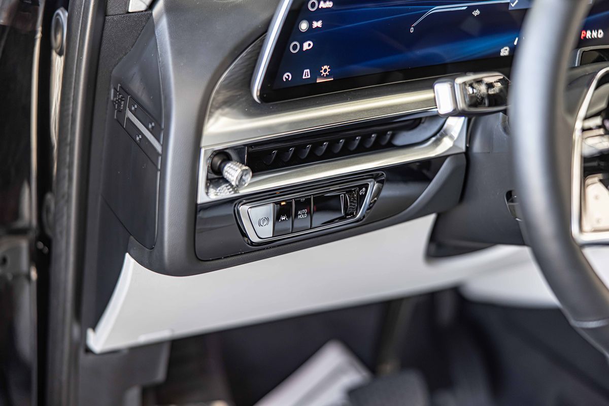 2024 Cadillac Lyriq Sport photo 22