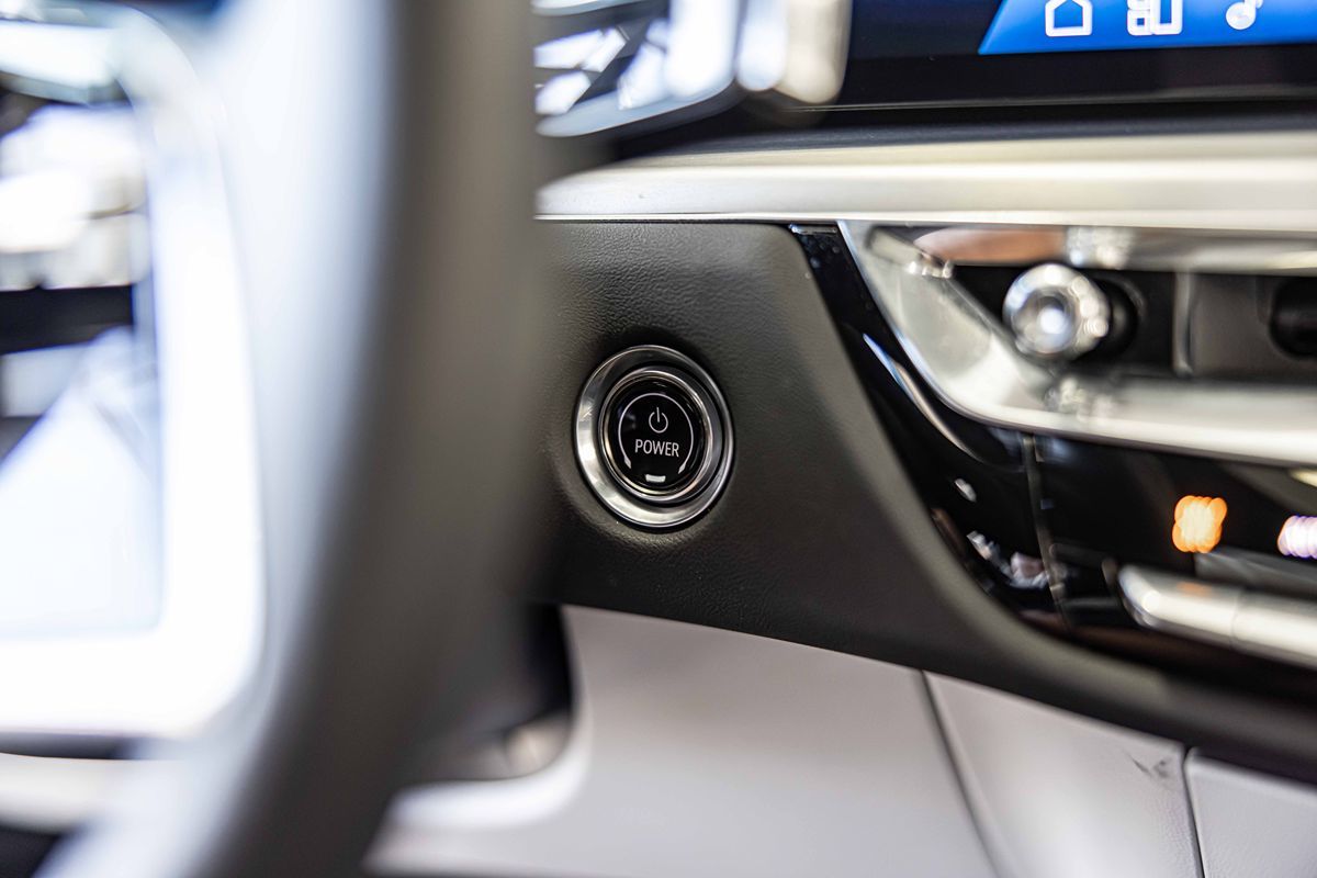 2024 Cadillac Lyriq Sport photo 27