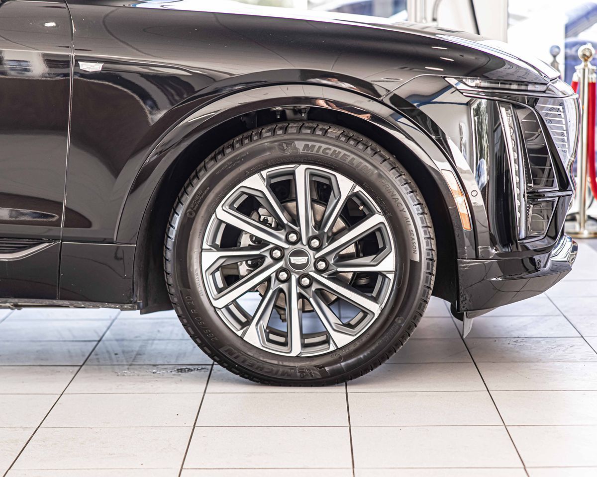 2024 CADILLAC LYRIQ - Image 12