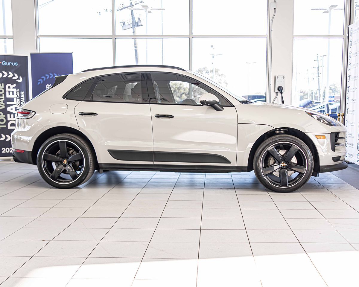 2021 Porsche Macan S photo 10