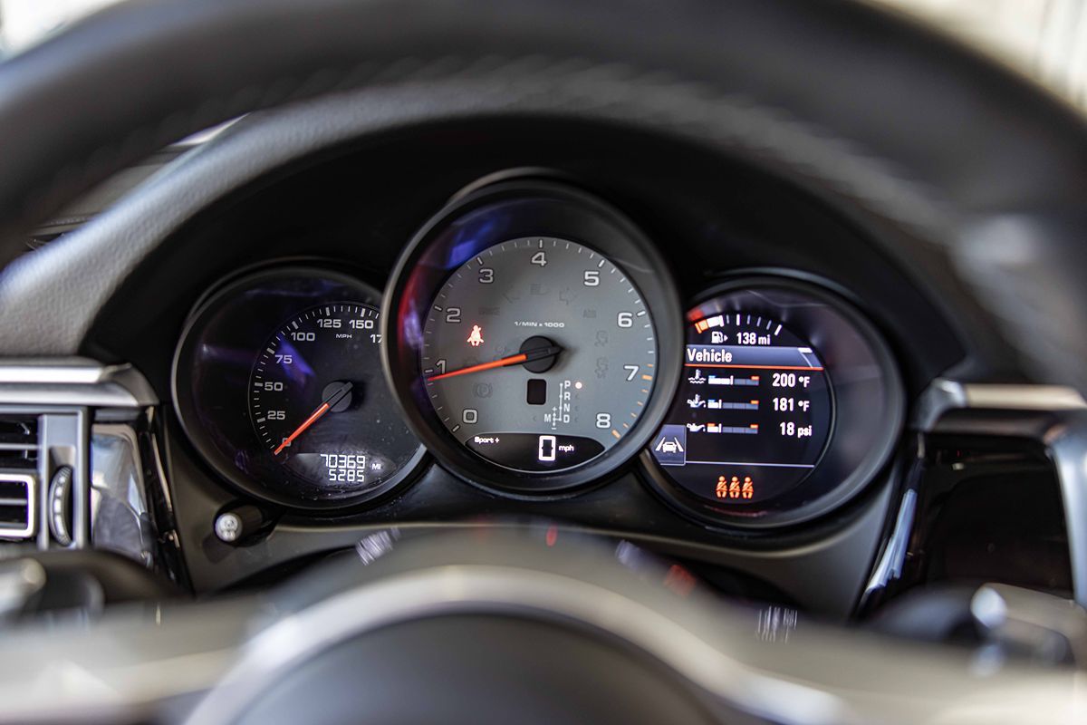 2021 Porsche Macan S photo 21