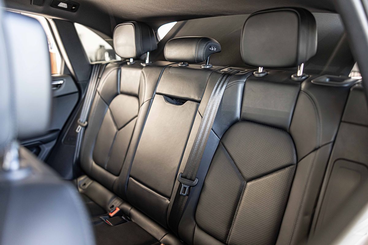 2021 Porsche Macan S photo 30
