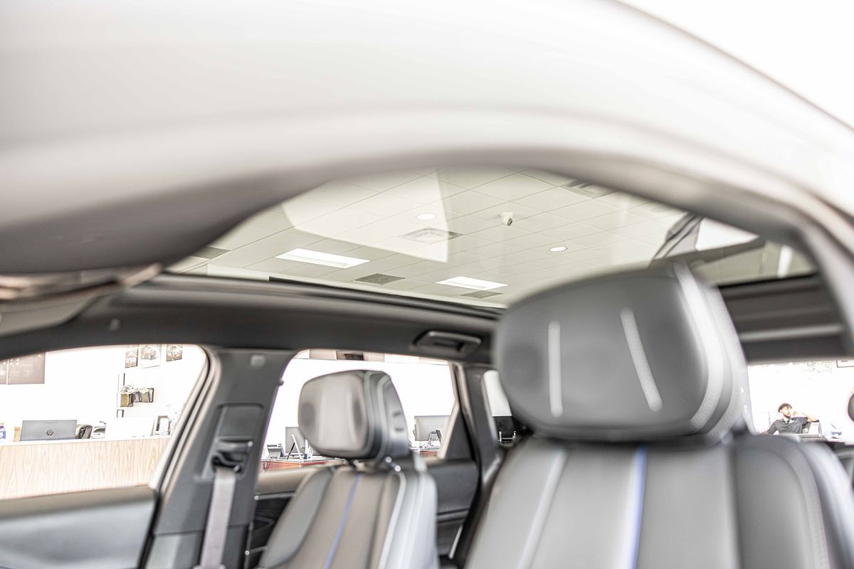 2024 Cadillac Lyriq Luxury photo 20