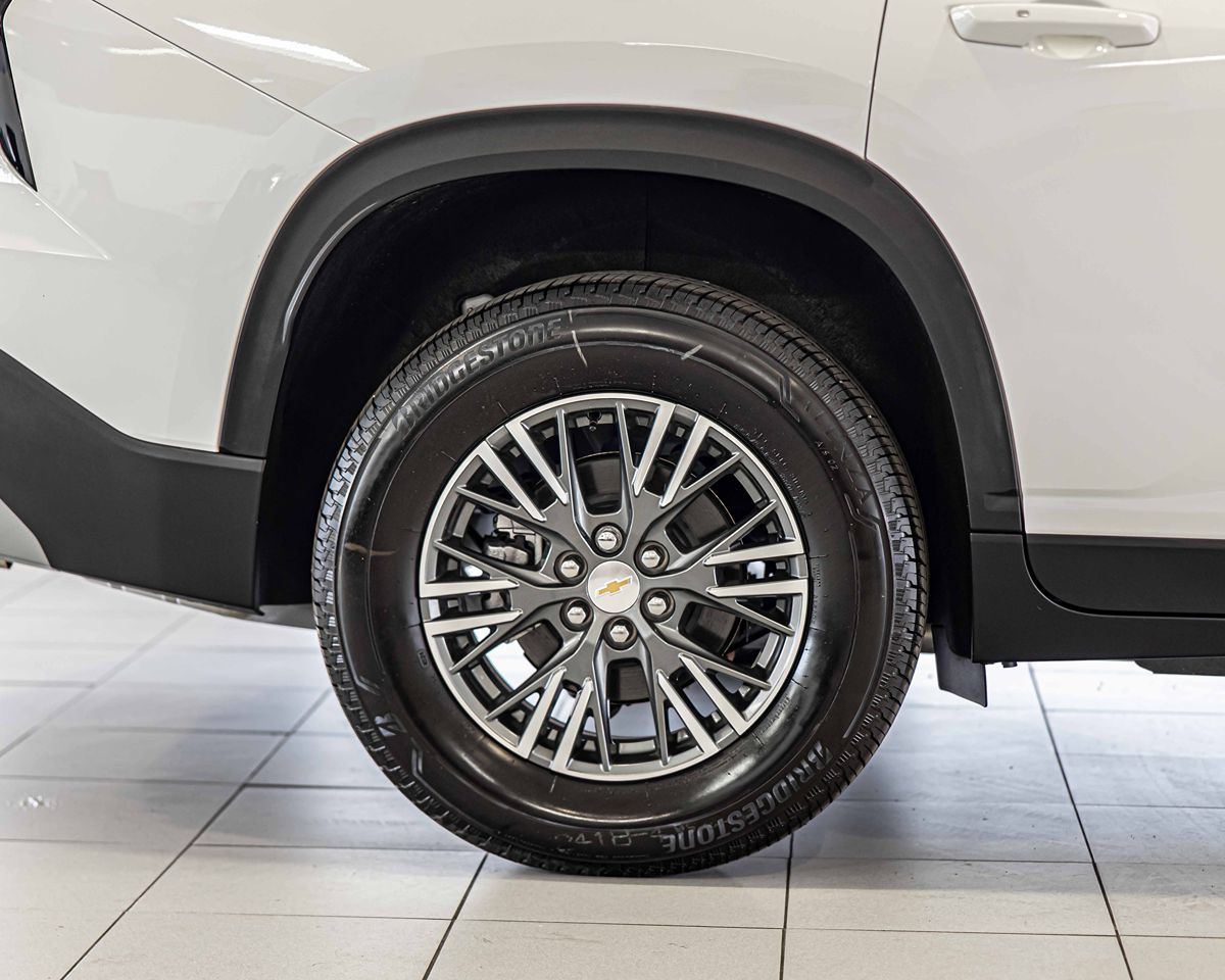 2025 CHEVROLET TRAVERSE - Image 13