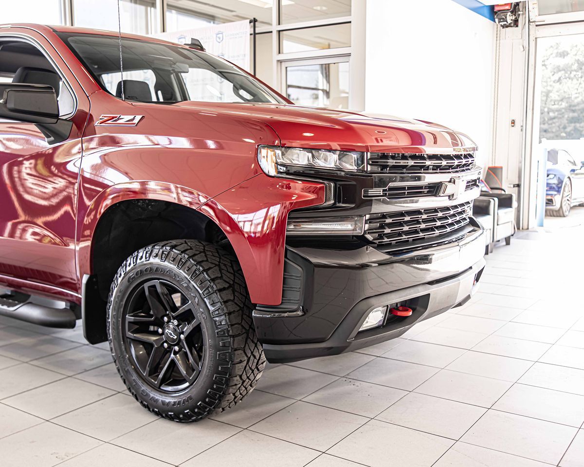 2020 Chevrolet Silverado 1500 LT Trail Boss photo 3