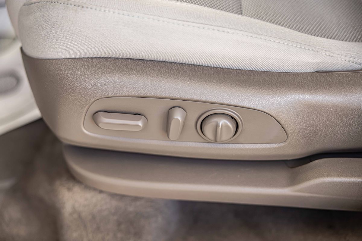 2021 CHEVROLET TRAVERSE - Image 23