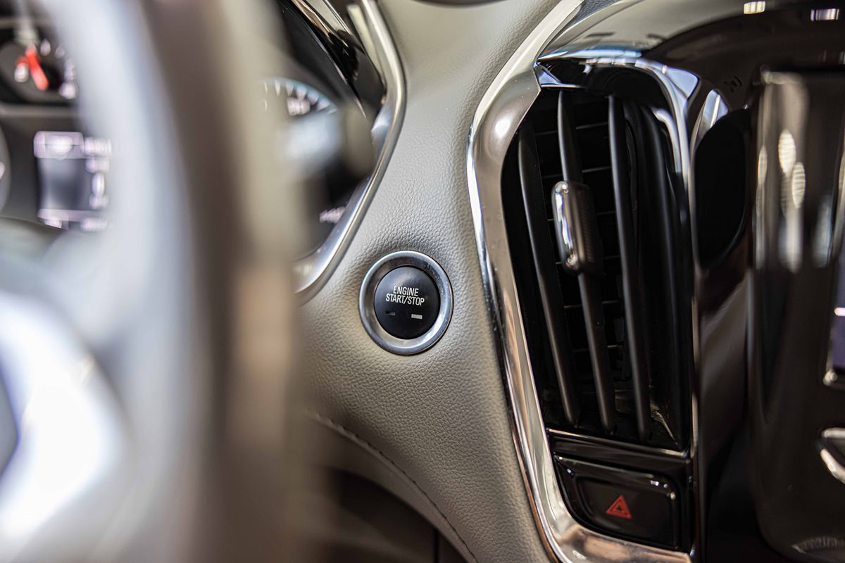 2021 CHEVROLET TRAVERSE - Image 27