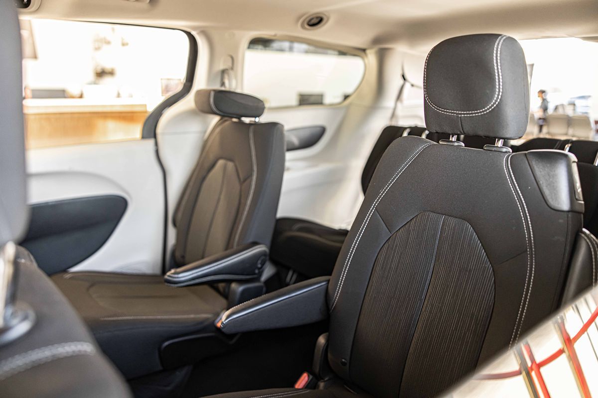 2022 CHRYSLER VOYAGER - Image 32