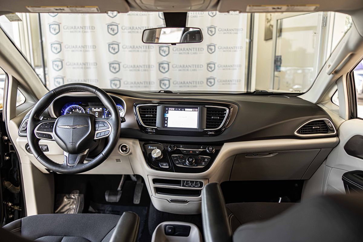 2022 CHRYSLER VOYAGER - Image 35