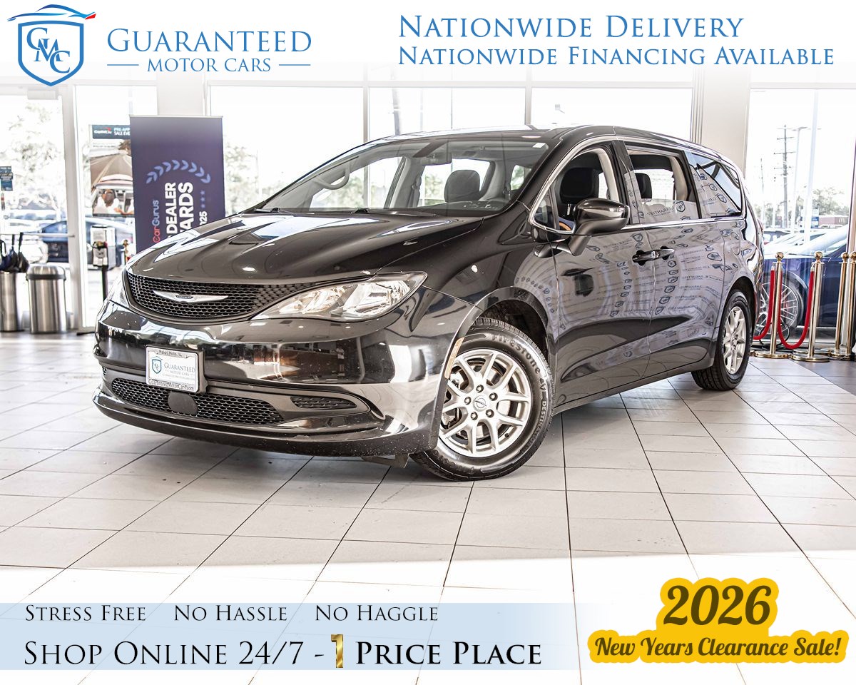 2022 Chrysler Voyager LX's photo