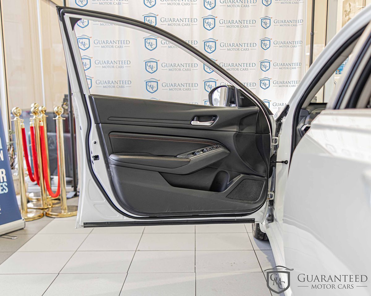 2019 NISSAN ALTIMA - Image 30