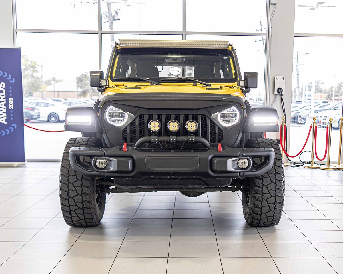 2020 JEEP WRANGLER - Image 3
