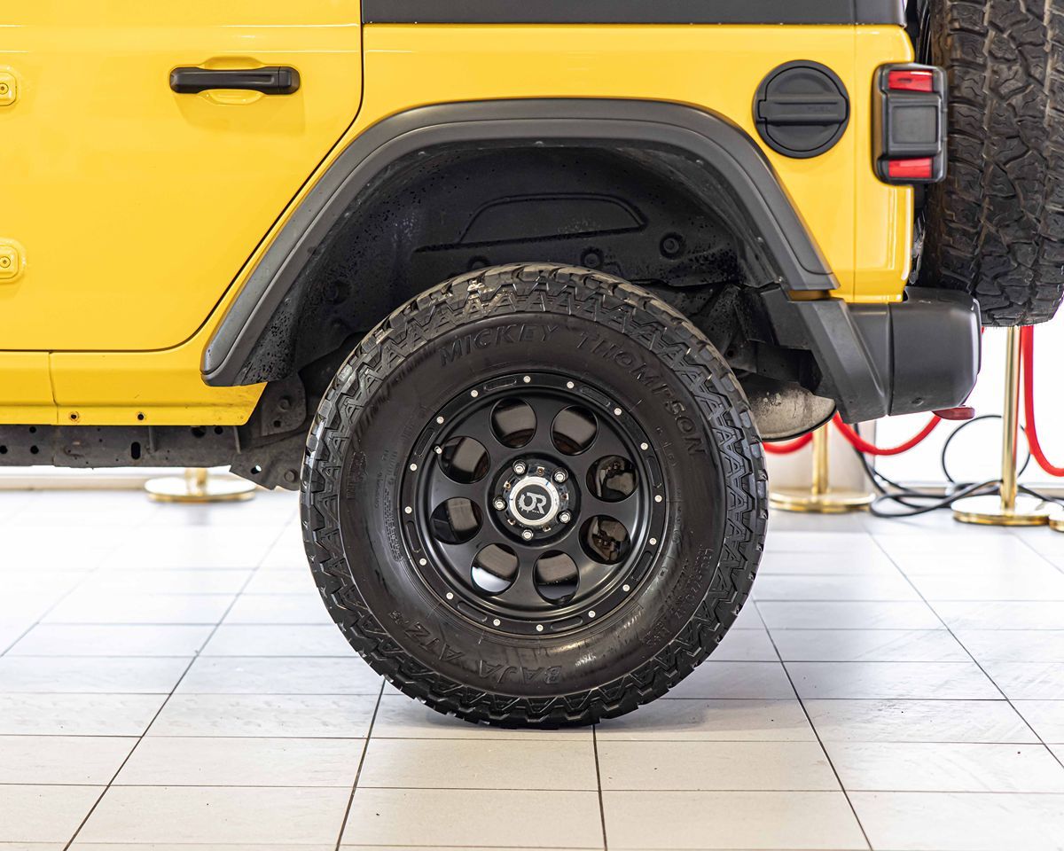 2020 JEEP WRANGLER - Image 9