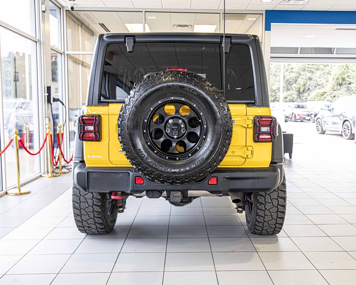 2020 JEEP WRANGLER - Image 15