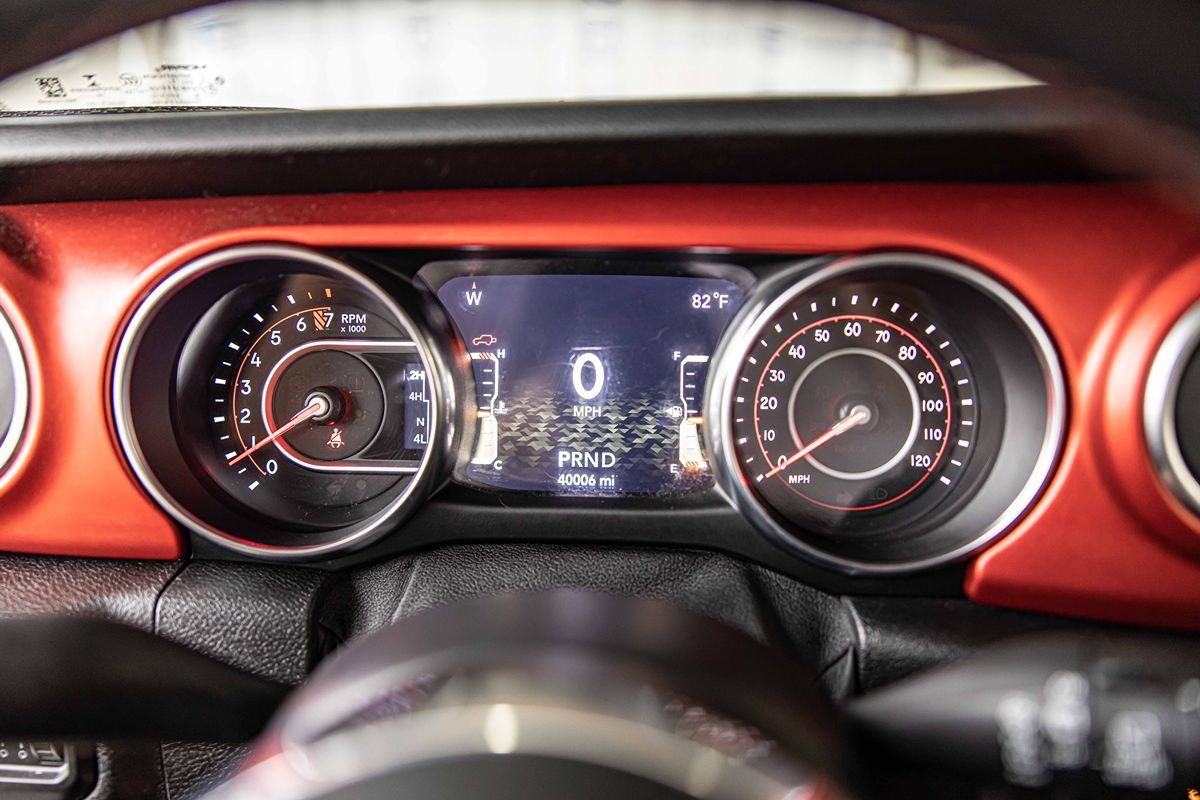 2020 JEEP WRANGLER - Image 23