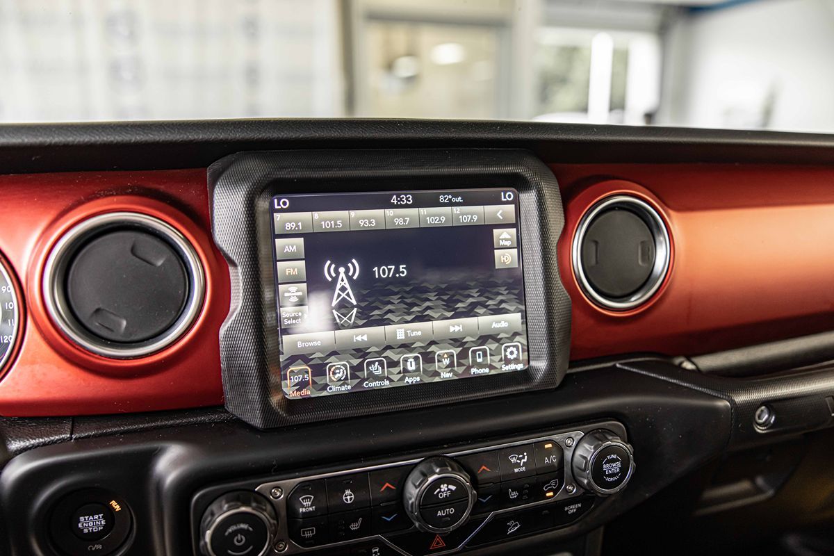 2020 JEEP WRANGLER - Image 27