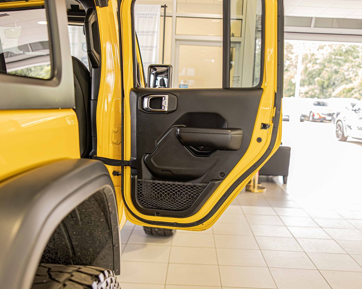 2020 JEEP WRANGLER - Image 39