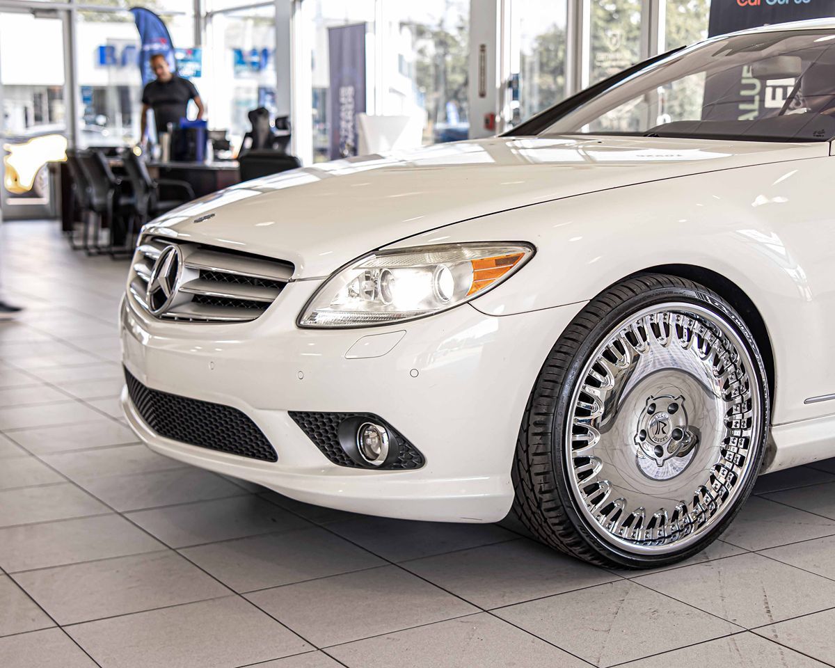 2010 Mercedes Benz CL 550 4MATIC photo 4