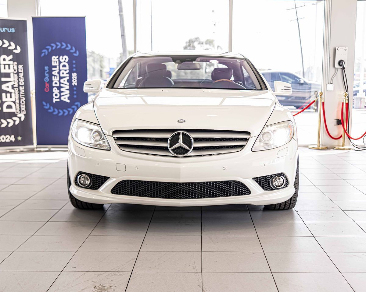 2010 Mercedes Benz CL 550 4MATIC photo 2