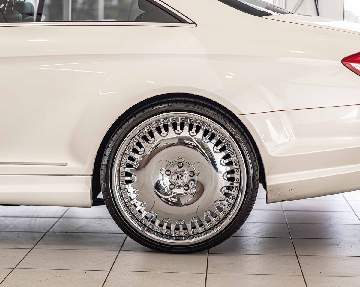 2010 Mercedes Benz CL 550 4MATIC photo 7