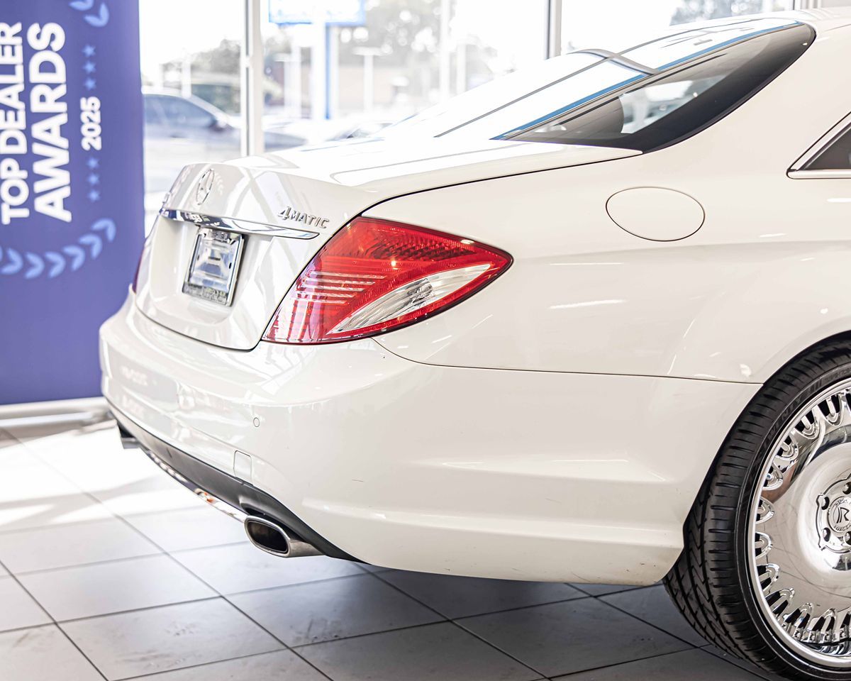 2010 Mercedes Benz CL 550 4MATIC photo 12