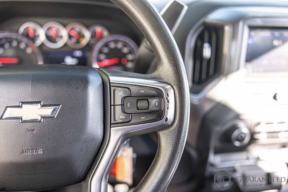 2022 CHEVROLET SILVERADO HD - Image 24