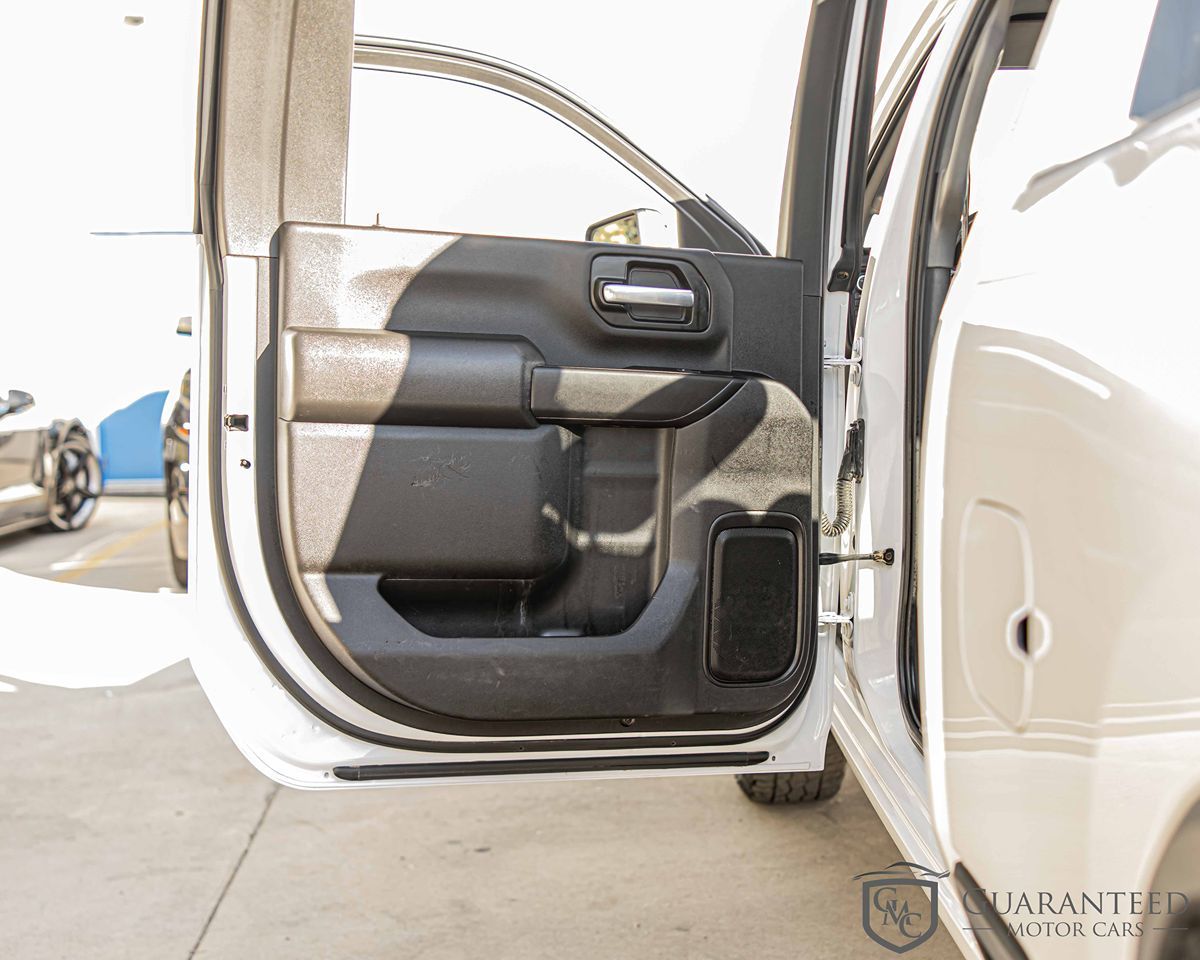 2022 CHEVROLET SILVERADO HD - Image 31