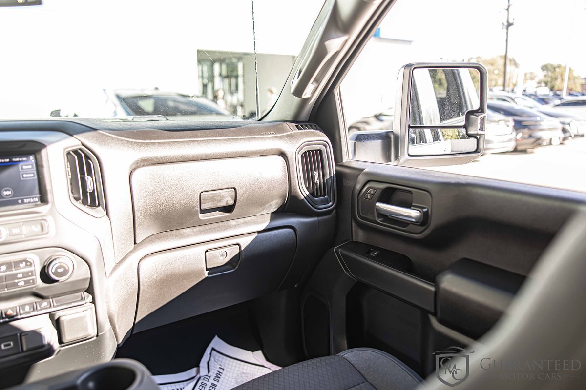 2022 CHEVROLET SILVERADO HD - Image 34