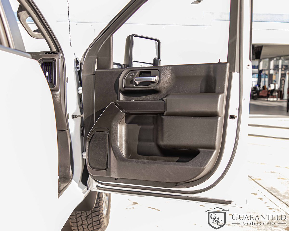 2022 CHEVROLET SILVERADO HD - Image 35