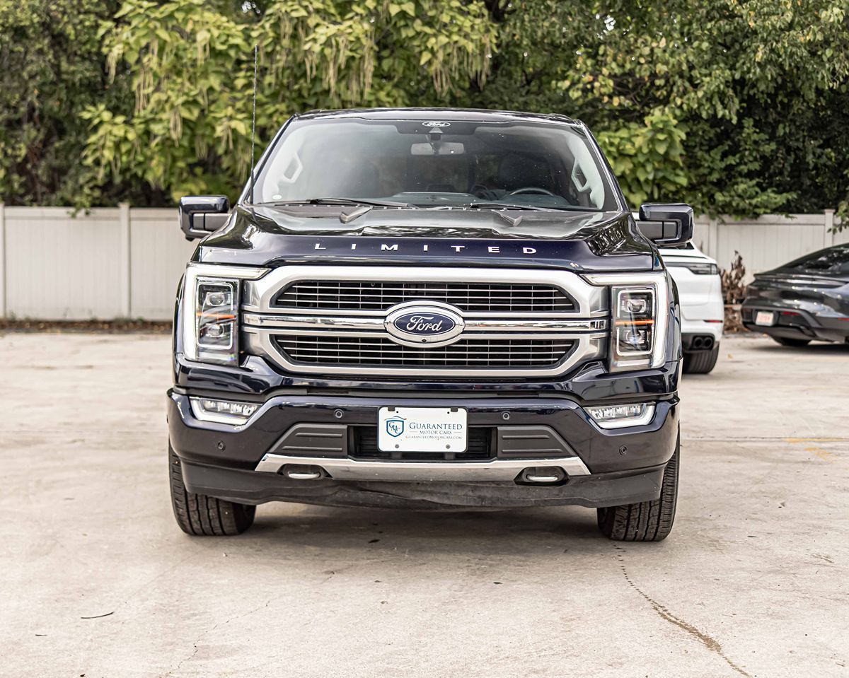 2022 Ford F-150 Limited photo 2